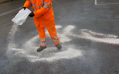 From Road Salt to Dust: Seasonal Changes That Impact Your Car’s Exterior
